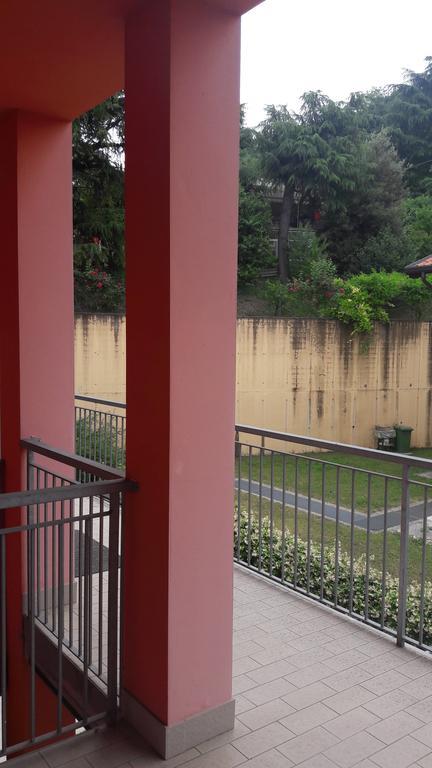 Casa Lavoro Vancanza Apartment Castelnuovo del Garda Exterior foto