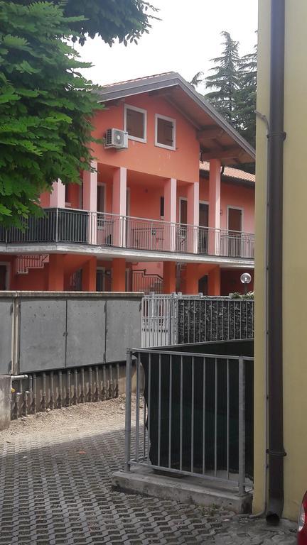 Casa Lavoro Vancanza Apartment Castelnuovo del Garda Exterior foto