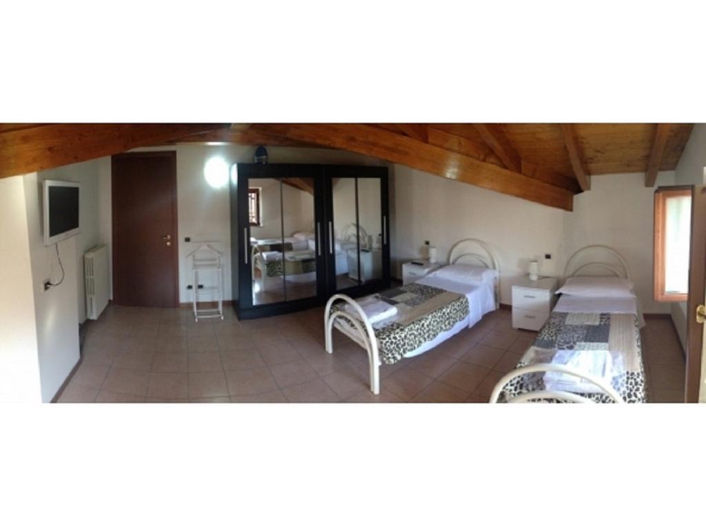 Casa Lavoro Vancanza Apartment Castelnuovo del Garda Cameră foto